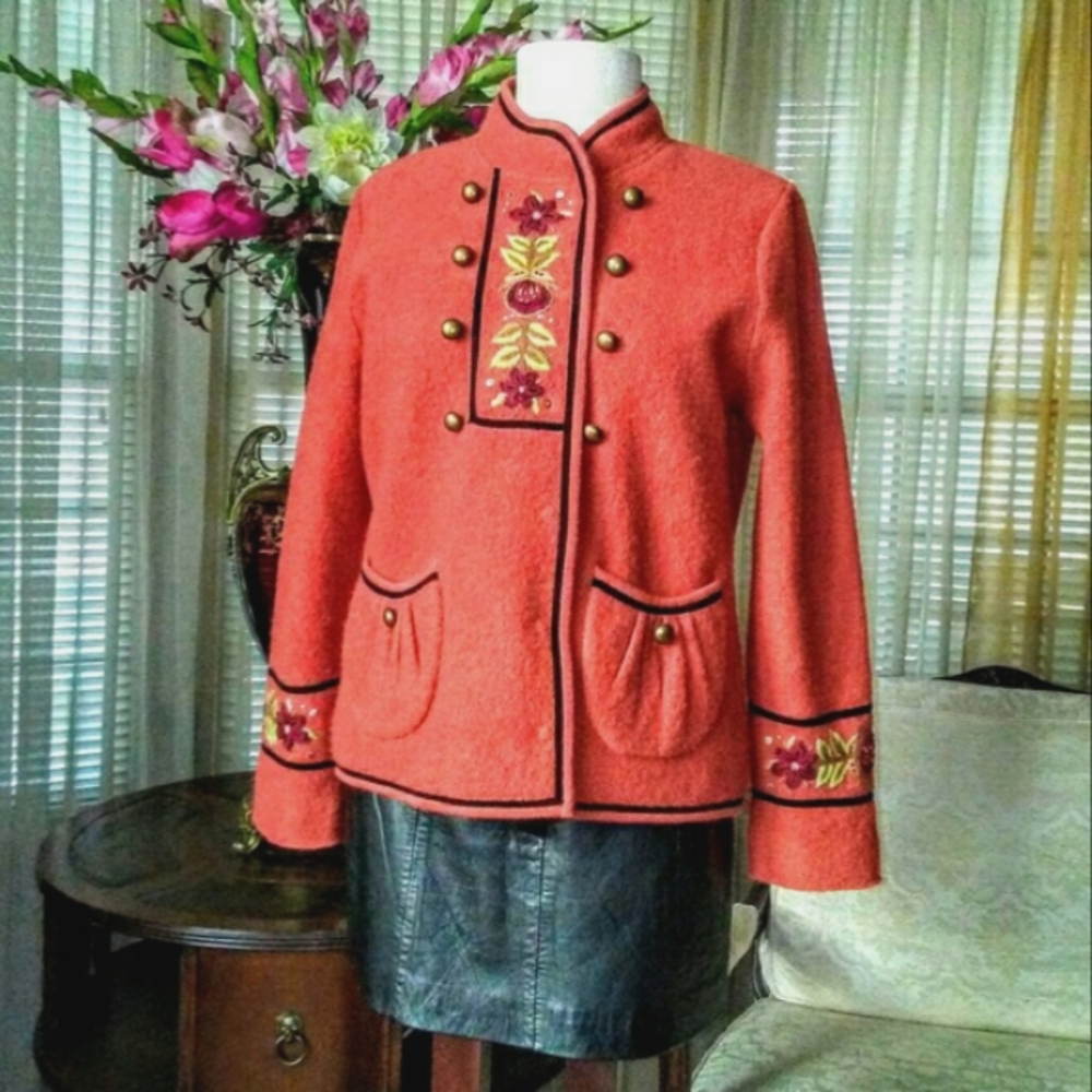 Icelandic design wool embroidered jacket